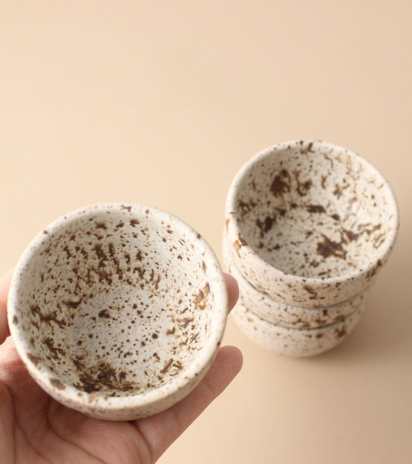 Speckled Face Mask Bowl - Brown and Coconut